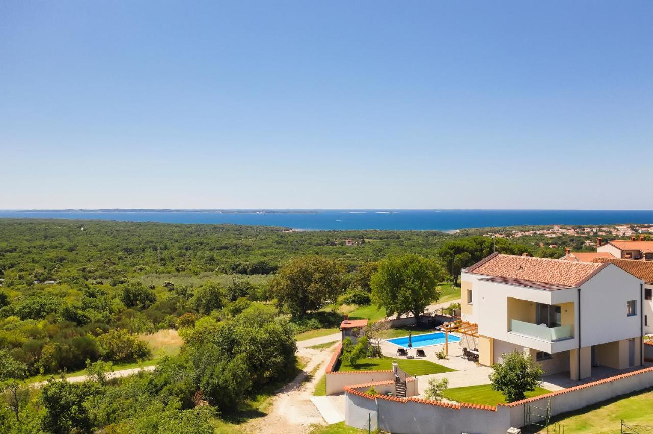 Villa White Barbariga