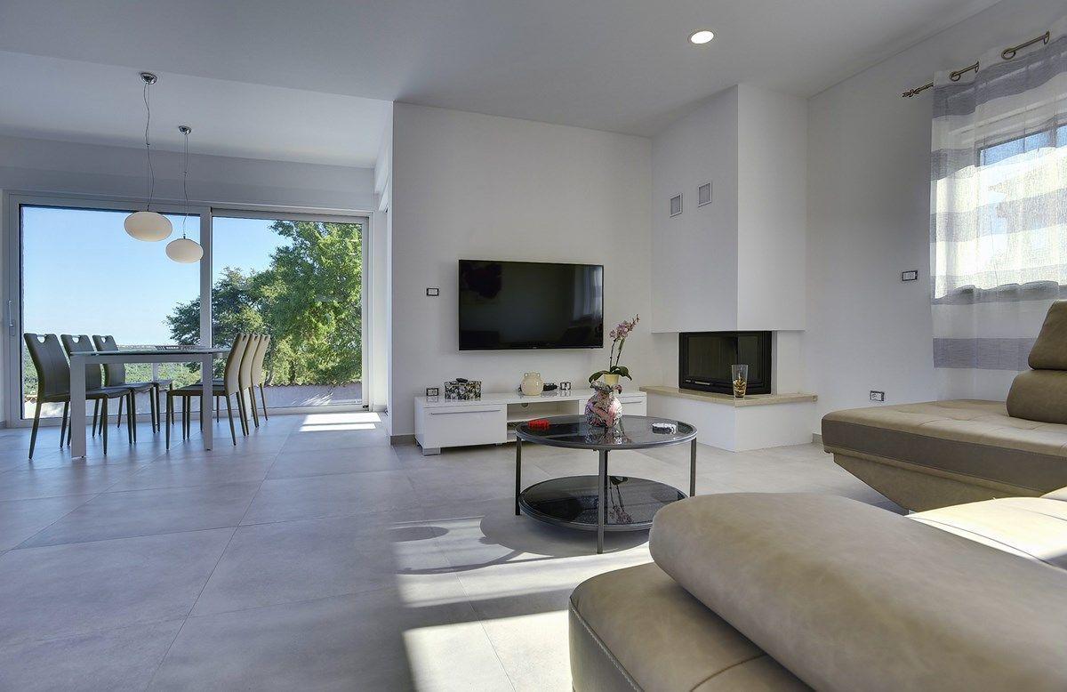 Villa White *