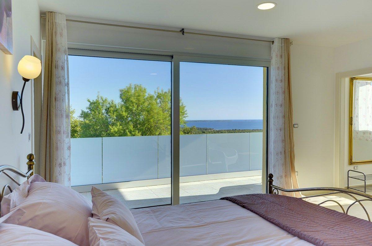 Villa White *