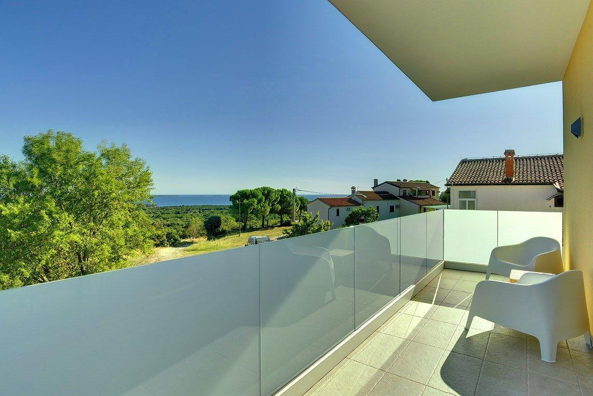 Villa White Barbariga